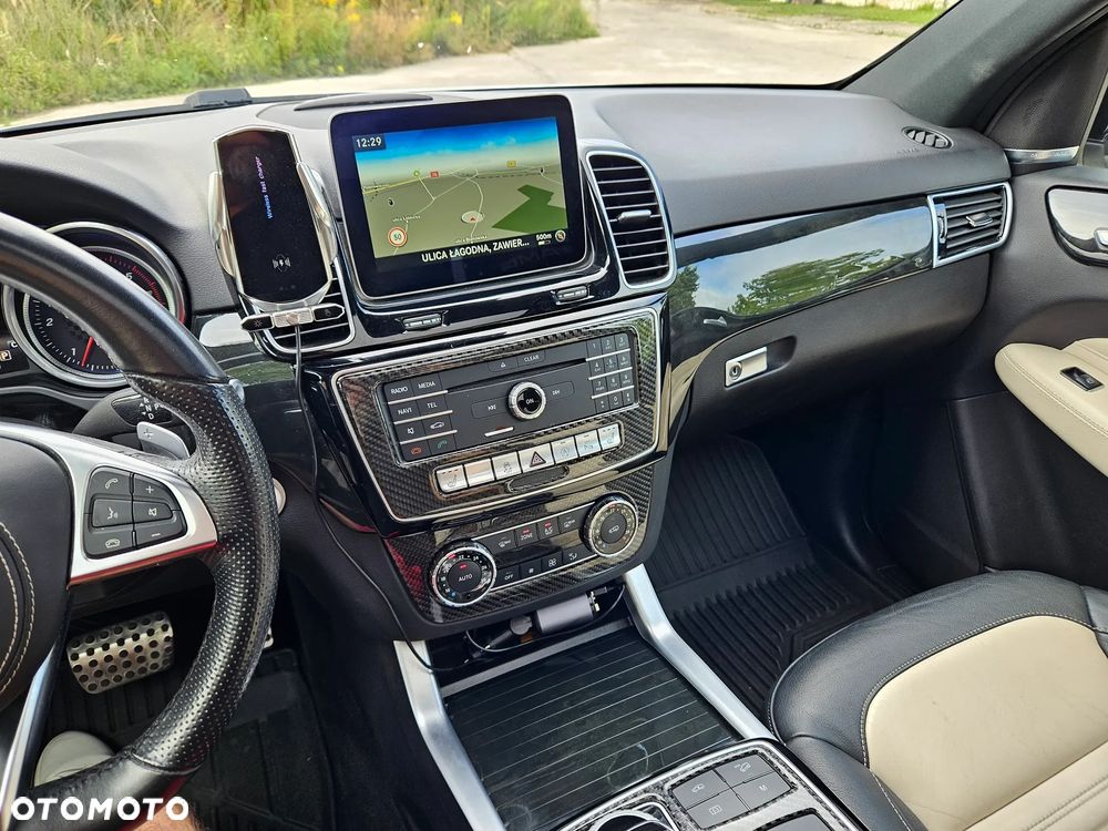 Mercedes-Benz GLE 350 d 4-Matic - 22