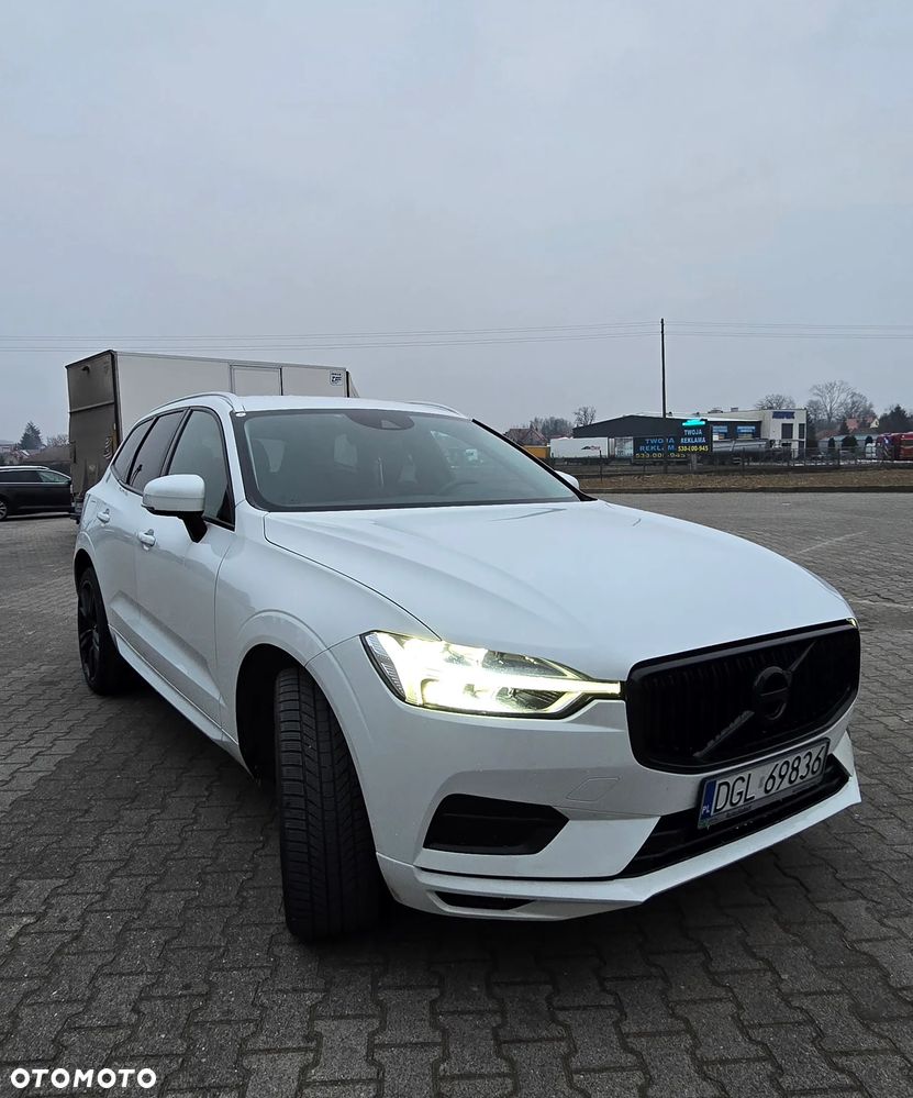 Volvo XC 60 D4 Momentum - 8