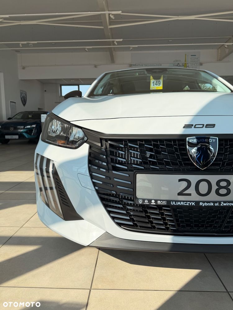 Peugeot 208 - 9