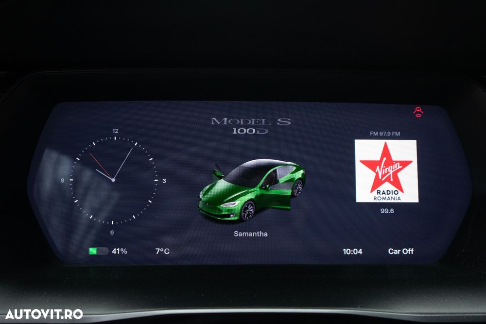 Tesla Model S - 24