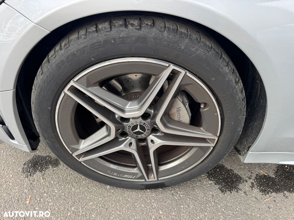 Mercedes-Benz C - 24