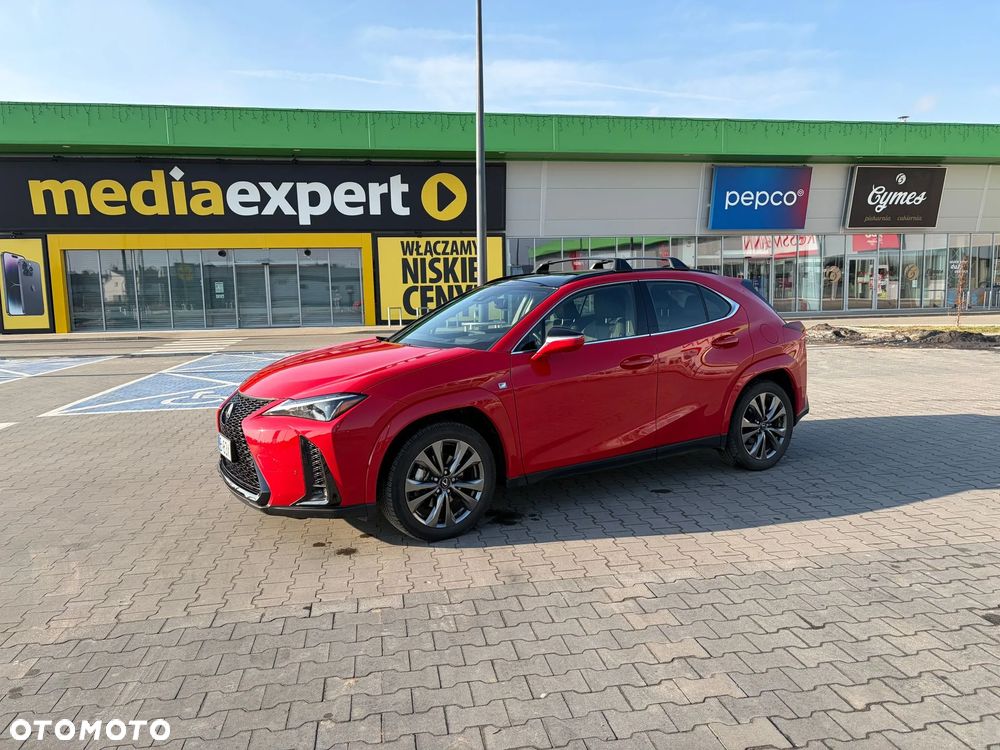Lexus UX - 8