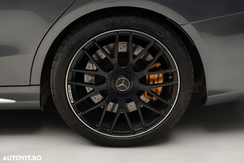 Mercedes-Benz C 63 AMG S AMG Speedshift MCT 9G - 13