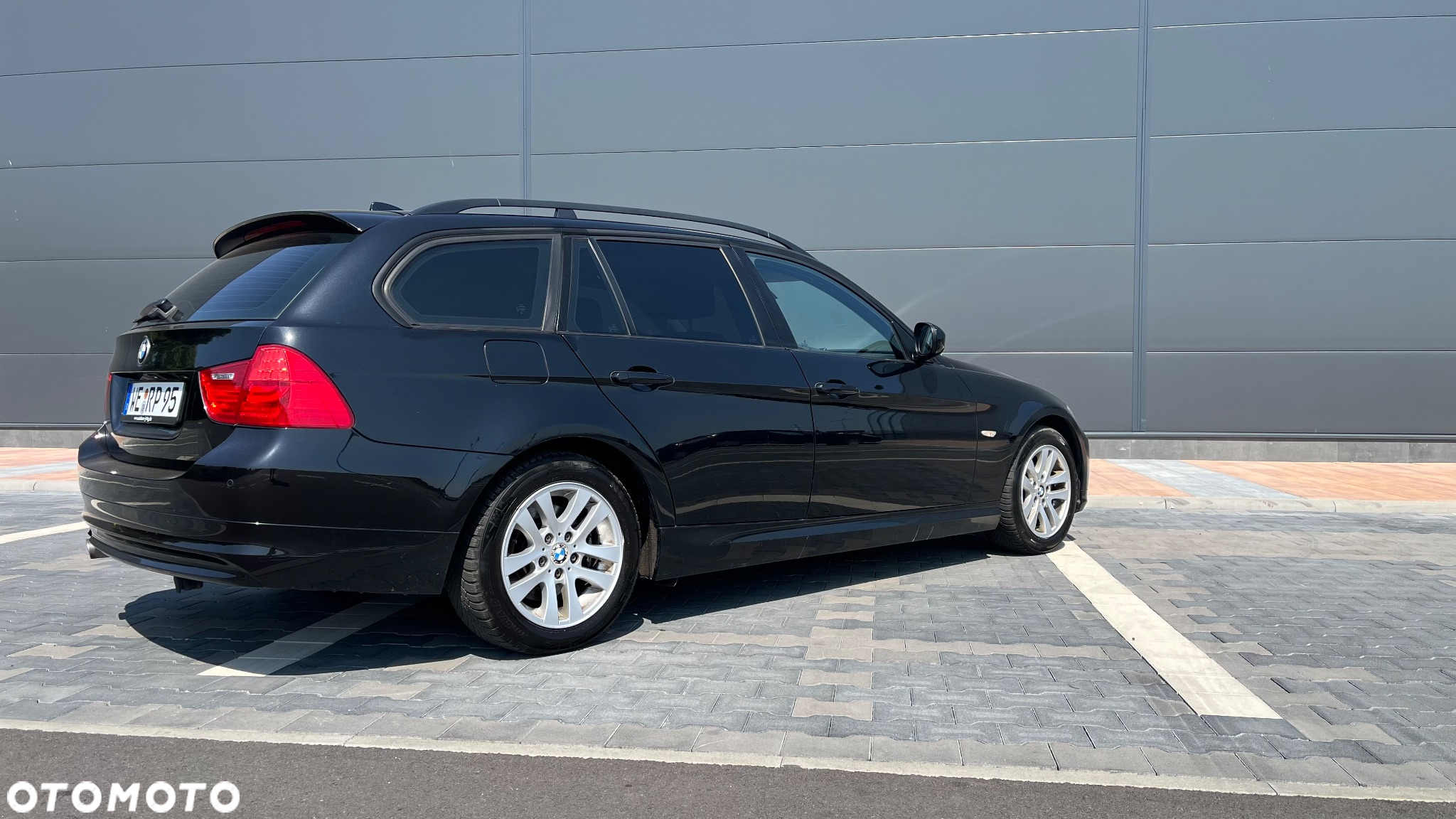 BMW Seria 3 320d DPF Touring - 5