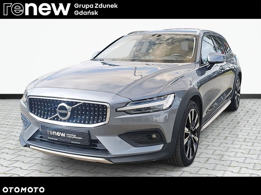 Volvo V60 Cross Country Pro D4 AWD - 2