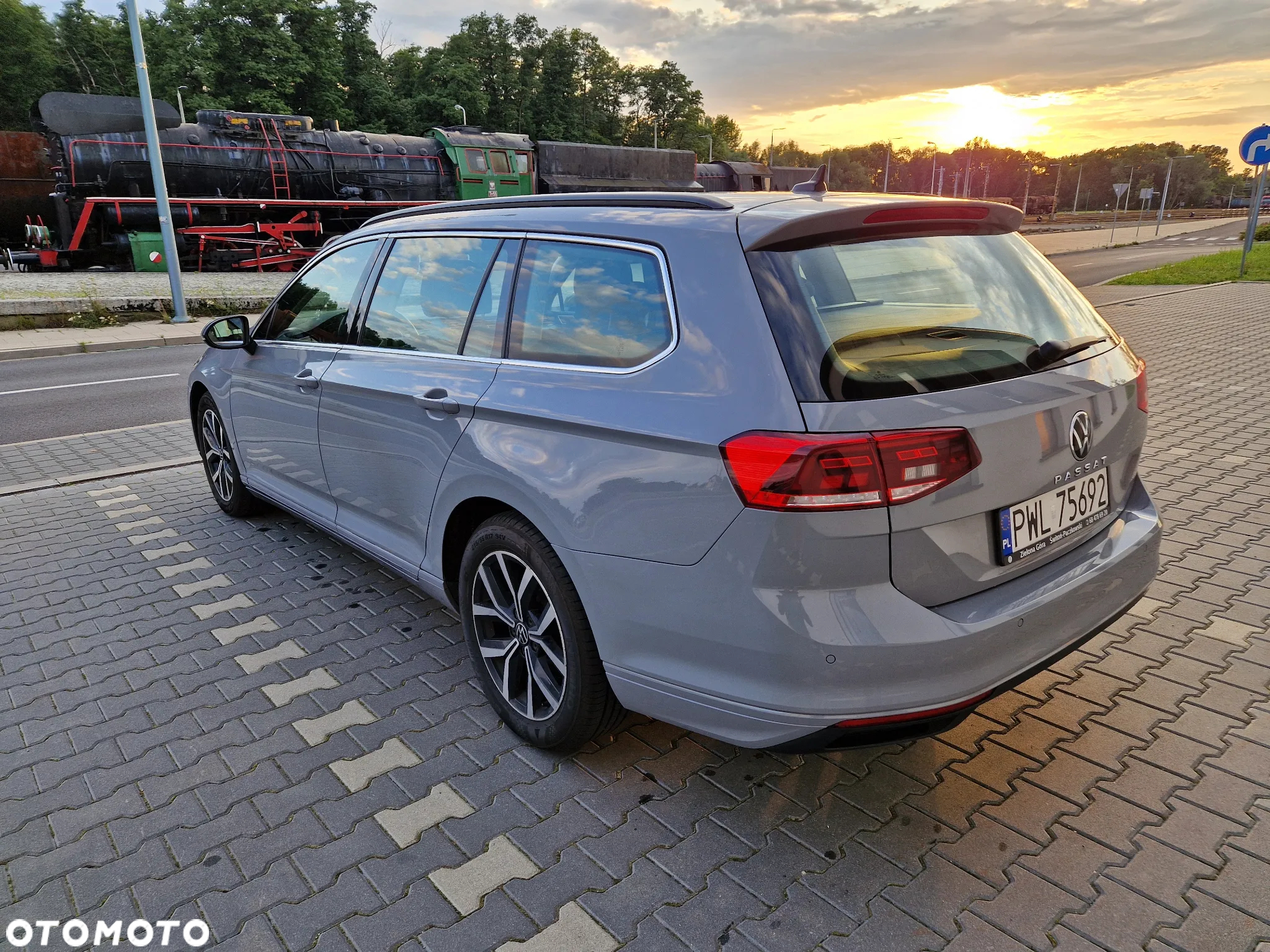 Volkswagen Passat 1.5 TSI EVO Business DSG - 4