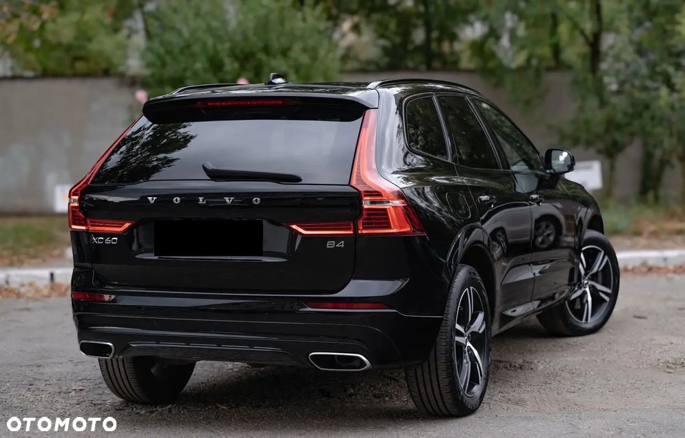 Volvo XC 60 B4 D AWD Geartronic RDesign - 9