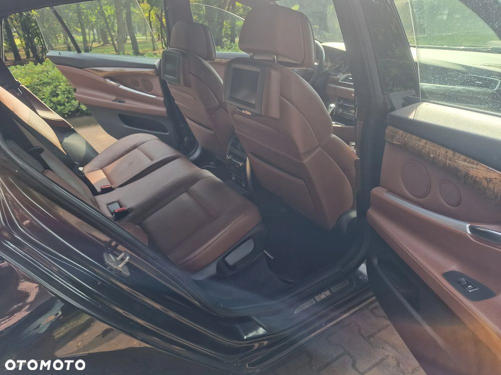 BMW Seria 5 - 16