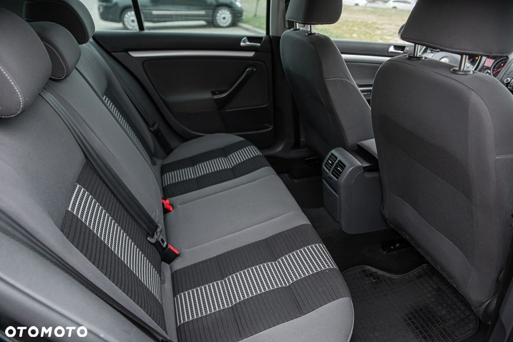 Volkswagen Golf 1.4 TSI Comfortline - 19