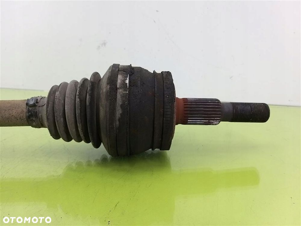 Półoś tylna tył prawa Dodge Magnum 2004-2008 3,5 V6 BENZYNA - 3