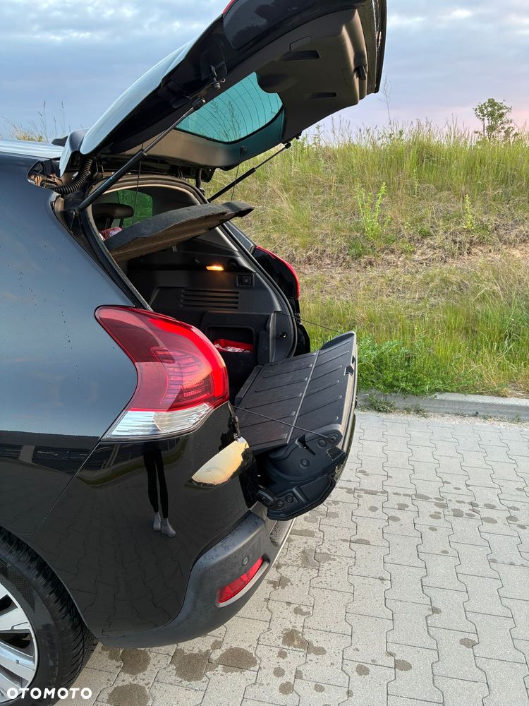 Peugeot 3008 2.0 HDi Allure - 14