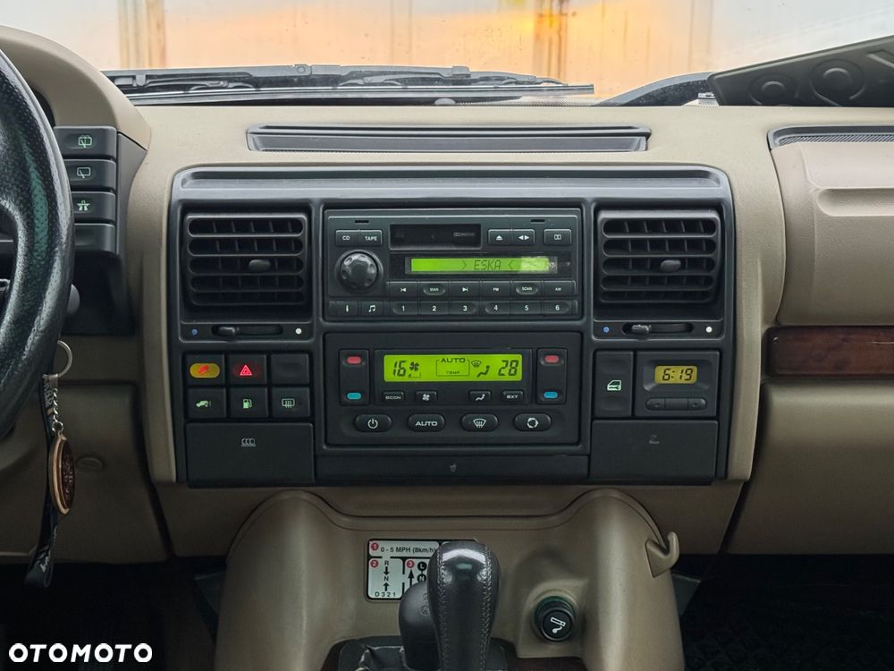 Land Rover Discovery - 7