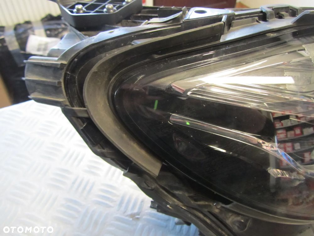 lampa 2139067606 - 3