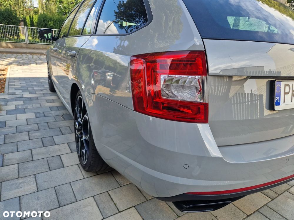 Skoda Octavia 2.0 TSI RS 230 DSG - 10