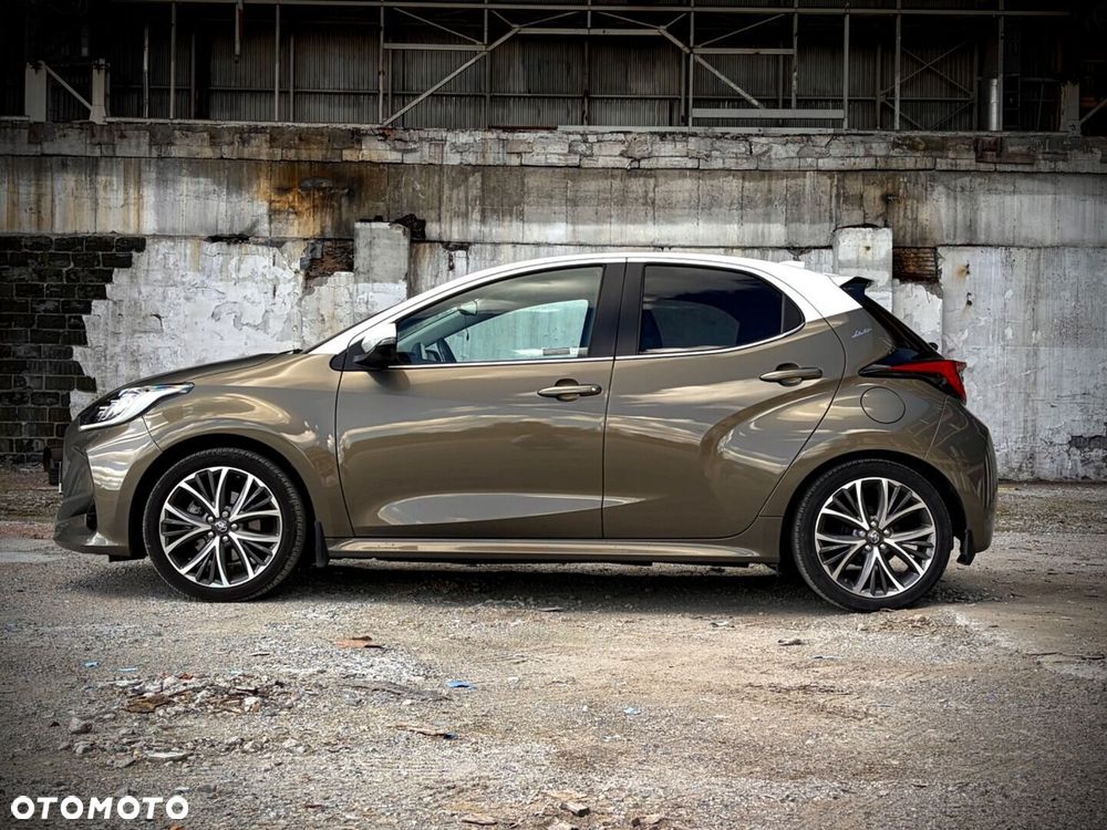 Toyota Yaris 1.5 Selection Elegant - 9