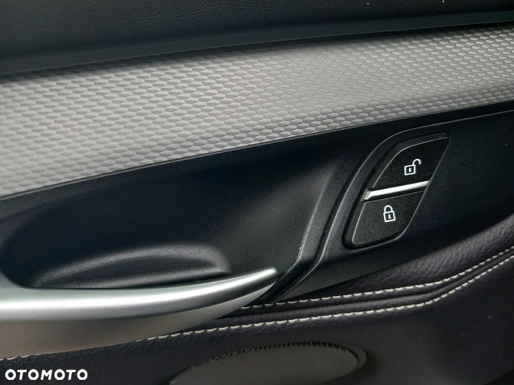 BMW X6 xDriveM50d - 30