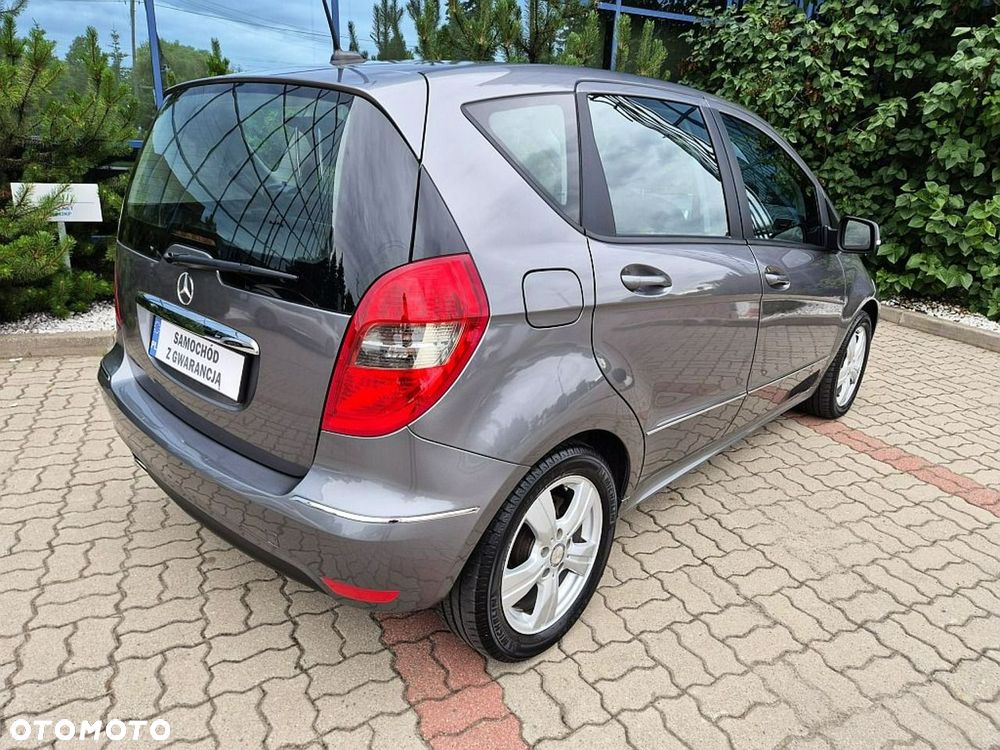 Mercedes-Benz Klasa A 180 BlueEFFICIENCY Avantgarde - 18