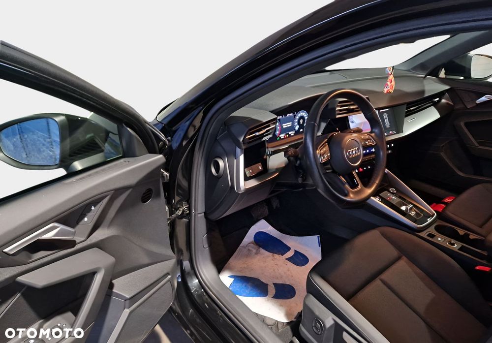 Audi A3 Sportback 35 TFSI S tronic - 6