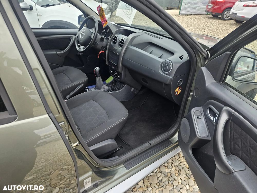 Dacia Duster 1.6 4x2 Prestige - 9