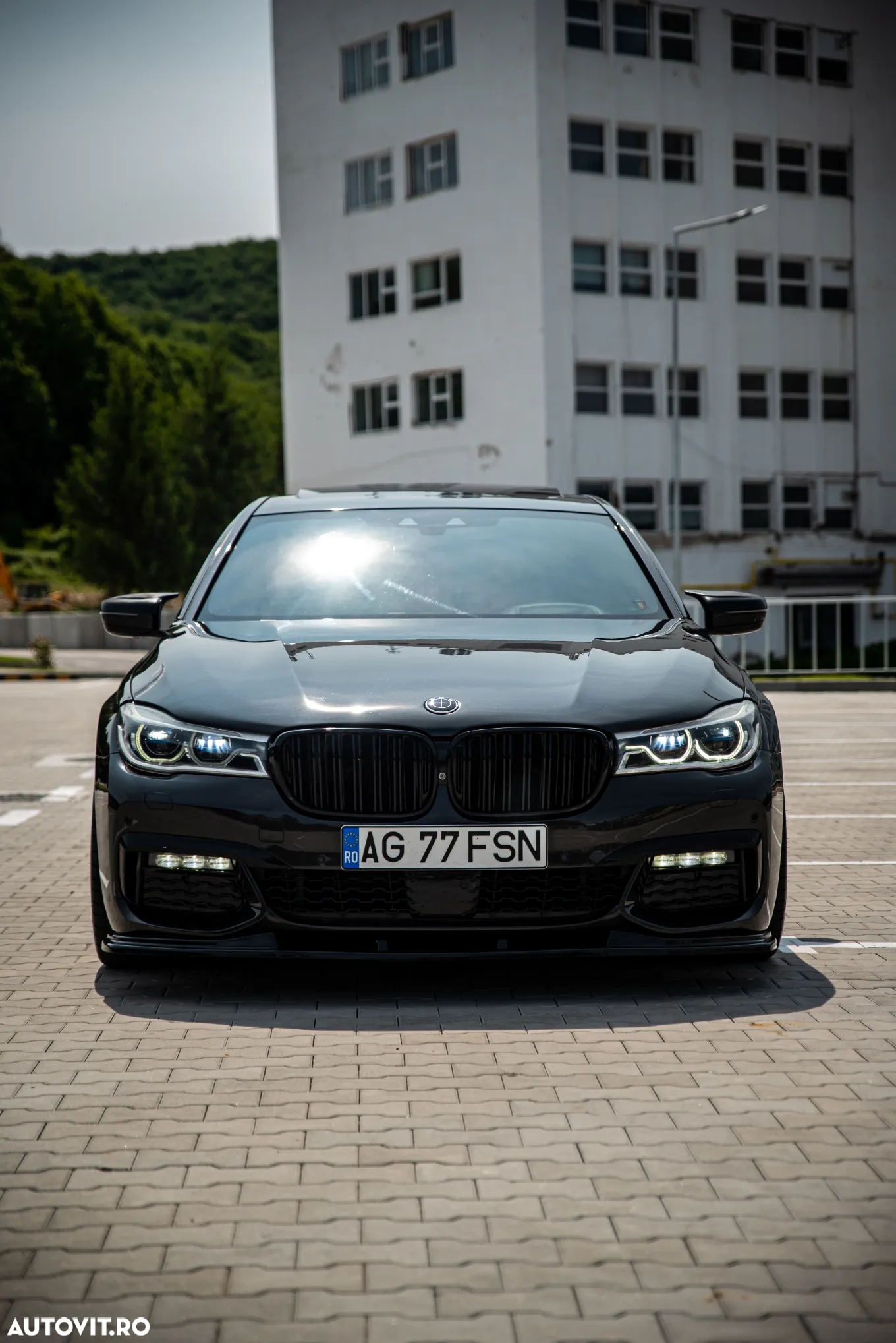 BMW Seria 7 730d - 12