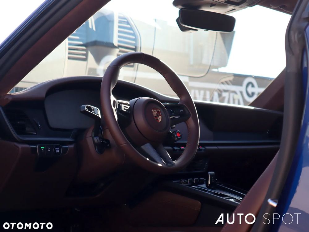Porsche 911 Carrera T-Hybrid 4 GTS - 20
