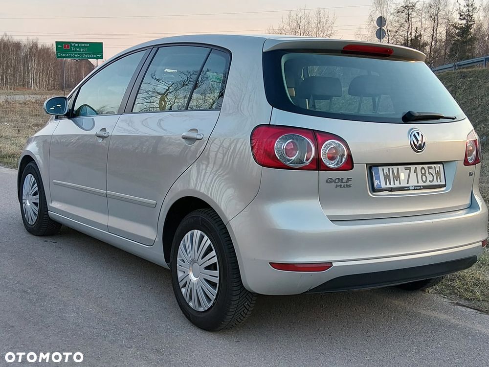 Volkswagen Golf Plus 1.6 Comfortline DSG - 7