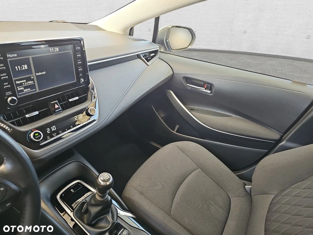 Toyota Corolla 1.5 Comfort - 16