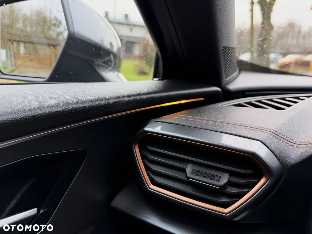 Cupra Formentor 1.4 e-Hybrid DSG Priority - 30