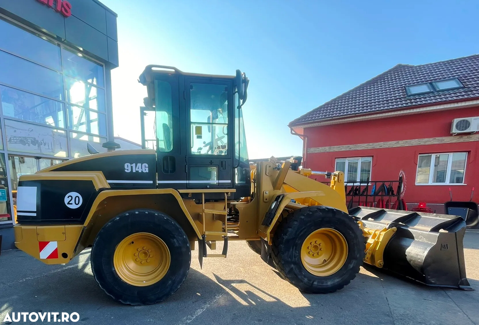 Caterpillar 914G - 14