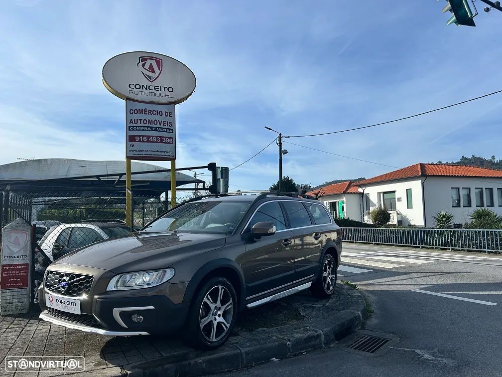 Volvo XC 70 2.0 D4 Summum Dynamic Geartronic - 1