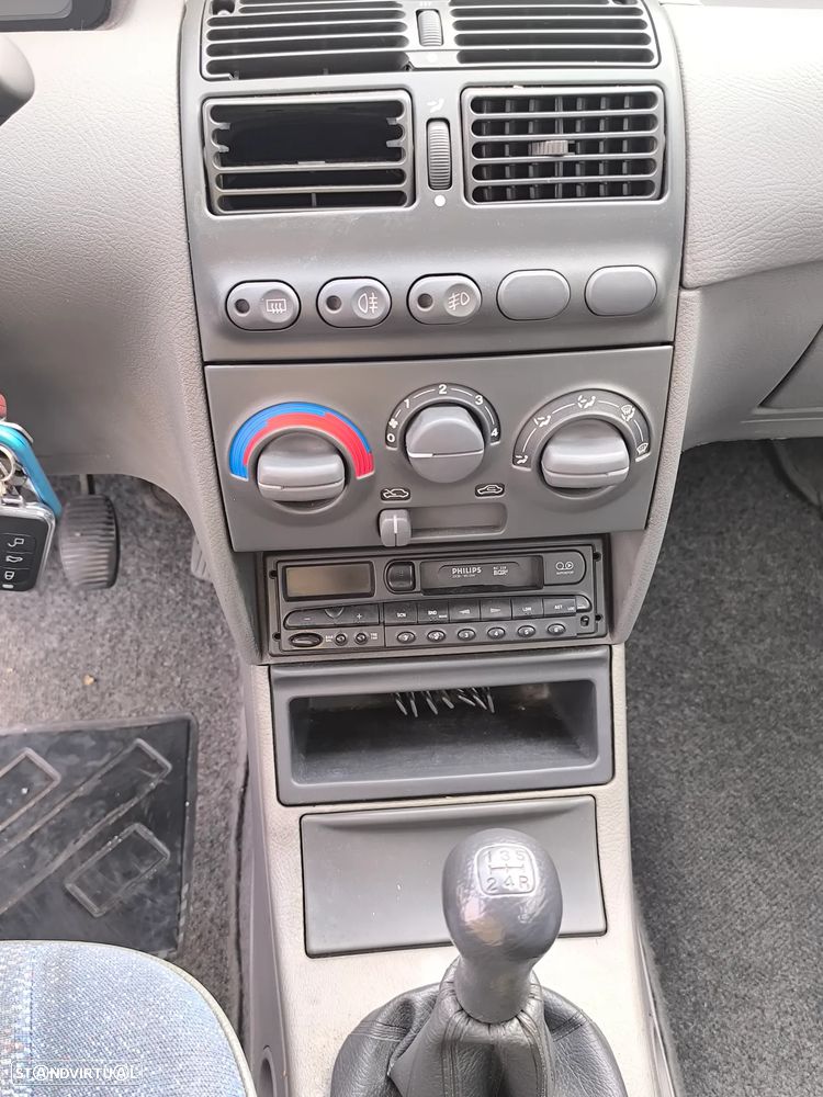Fiat Punto 75 SX - 5