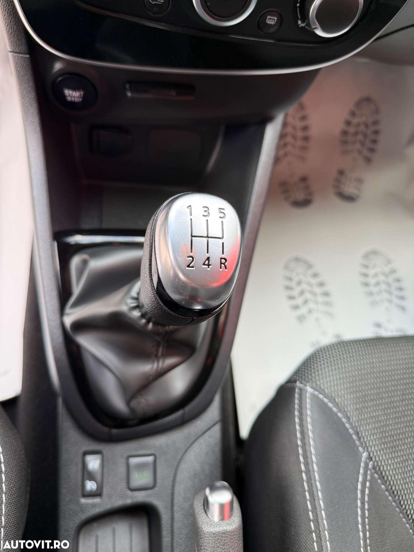 Renault Clio IV Energy dCi Zen - 15