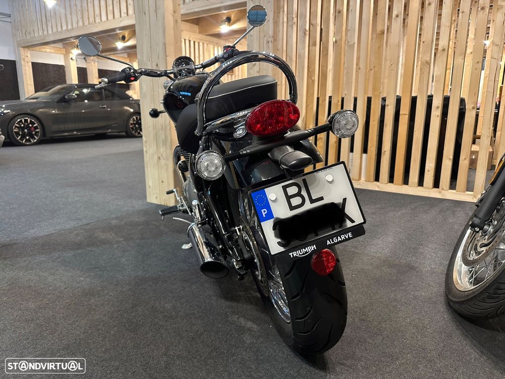 Triumph Bonneville SPEEDMASTER - 10