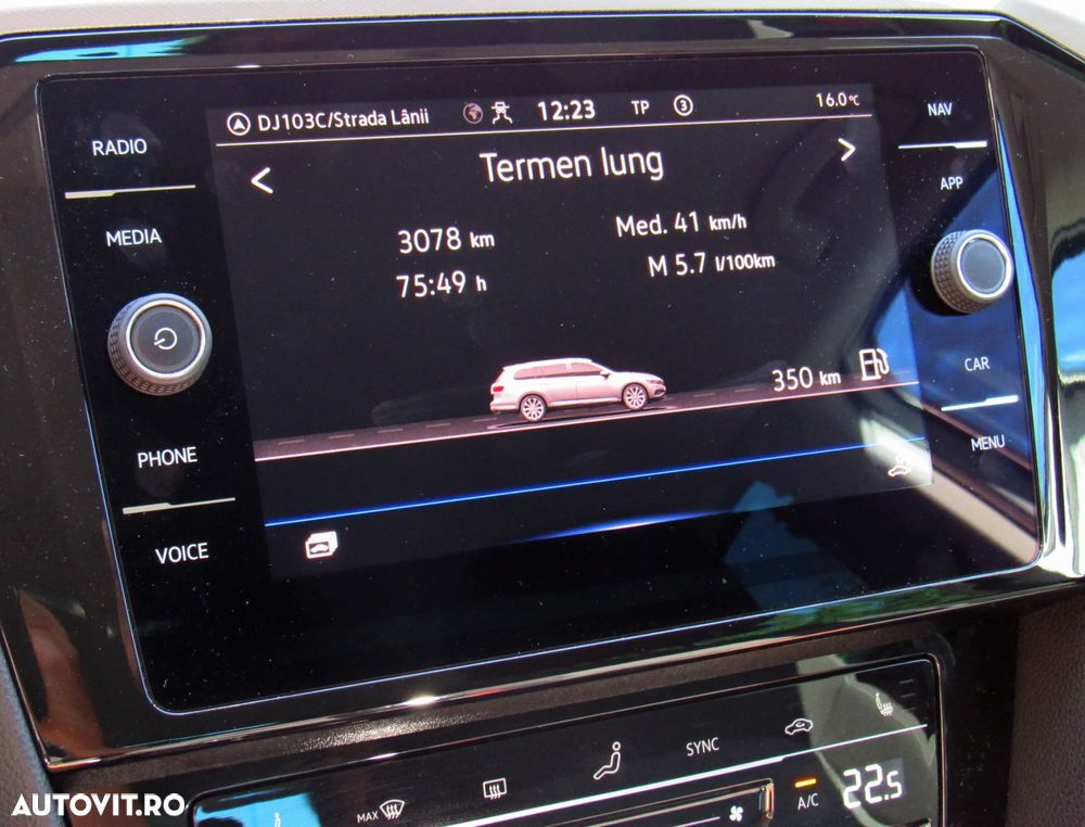 Volkswagen Passat 2.0 TDI SCR DSG Business - 27