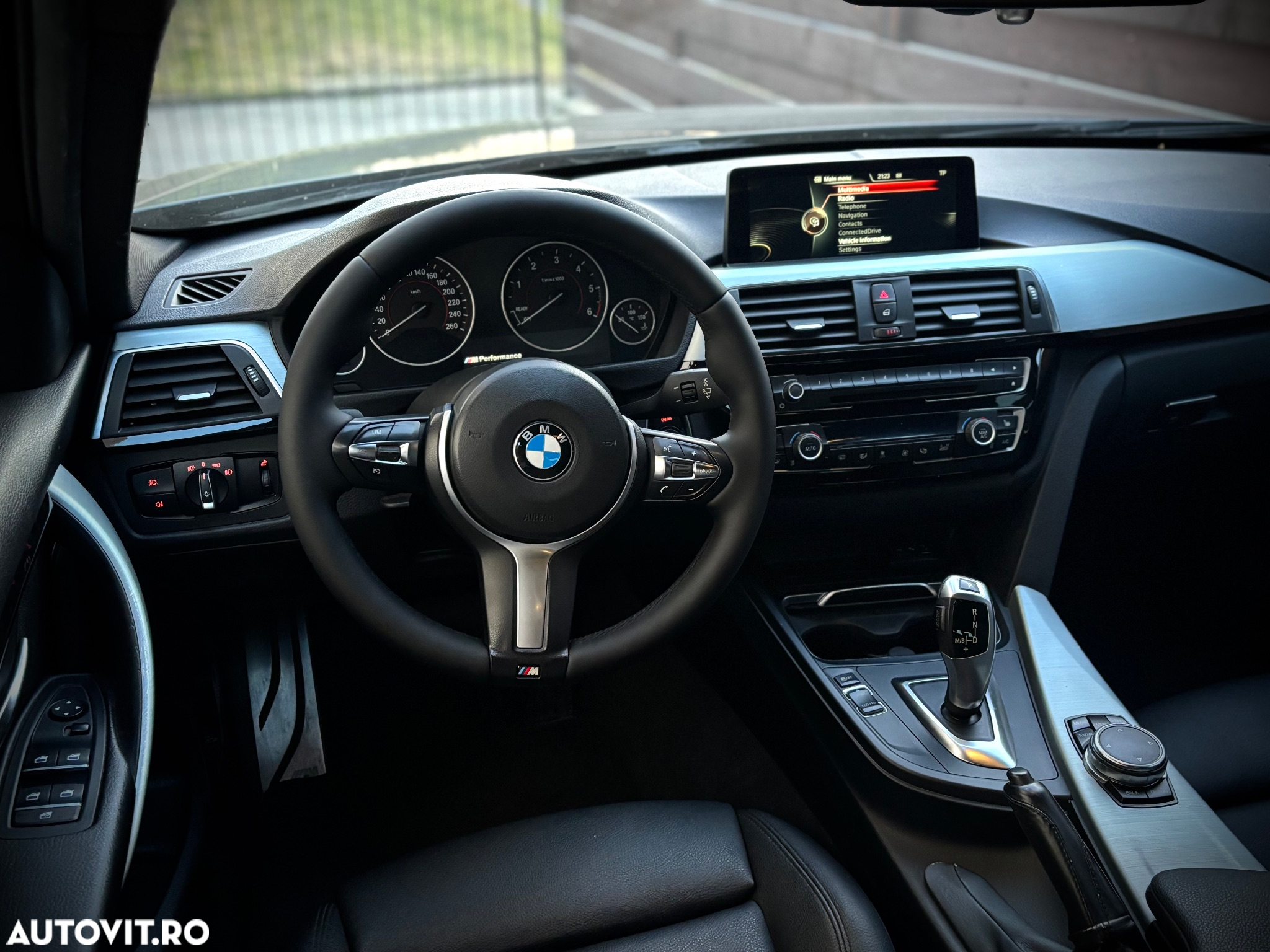 BMW Seria 3 318d Touring Aut. M Sport - 5