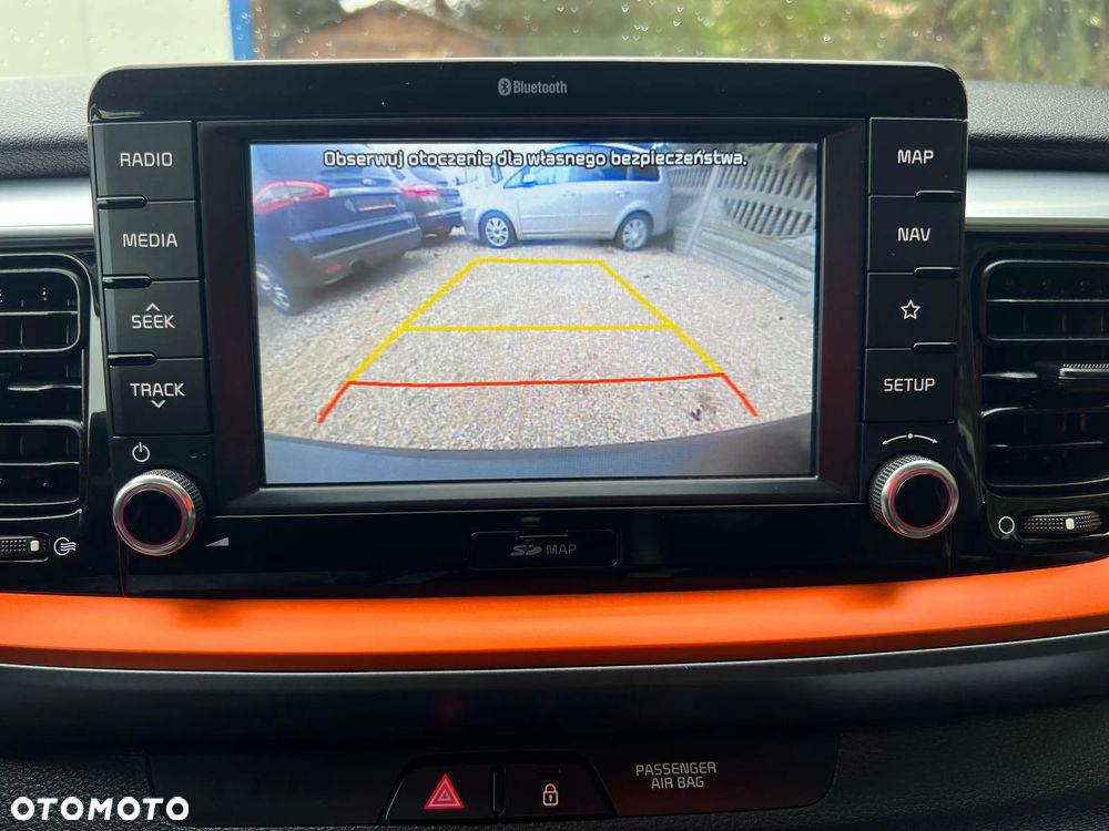 Kia Stonic 1.6 CRDi SCR L - 28