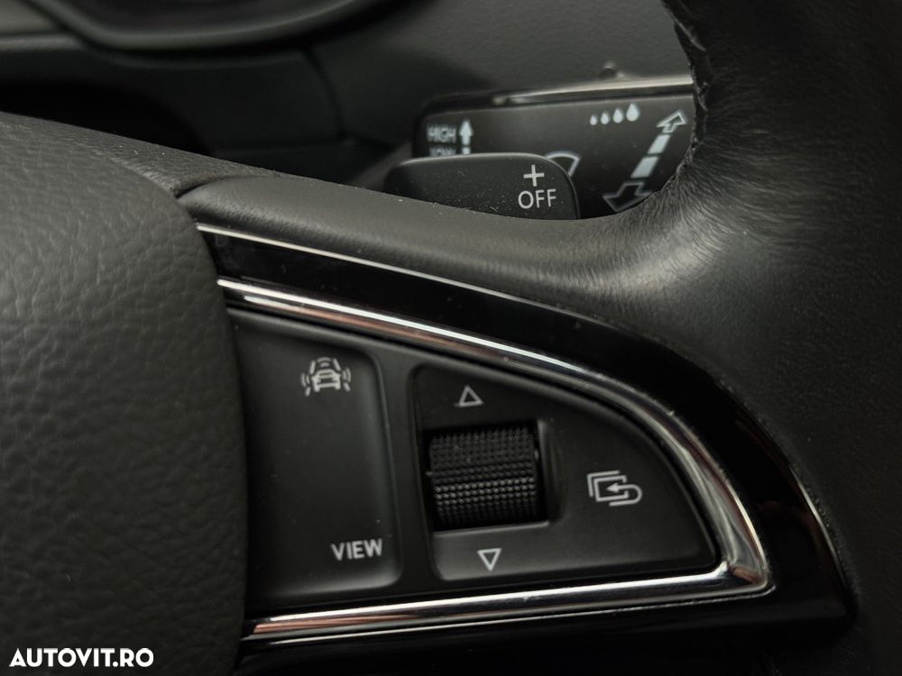 Skoda Octavia 2.0 TDI DSG Style - 32