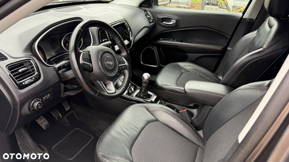 Jeep Compass 2.0 MultiJet Active Drive Limited - 25