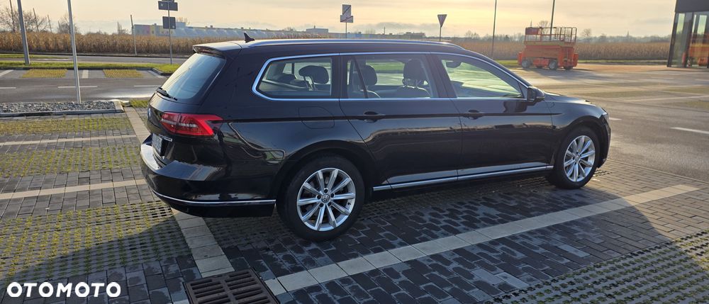 Volkswagen Passat 2.0 TDI BMT Highline DSG - 1