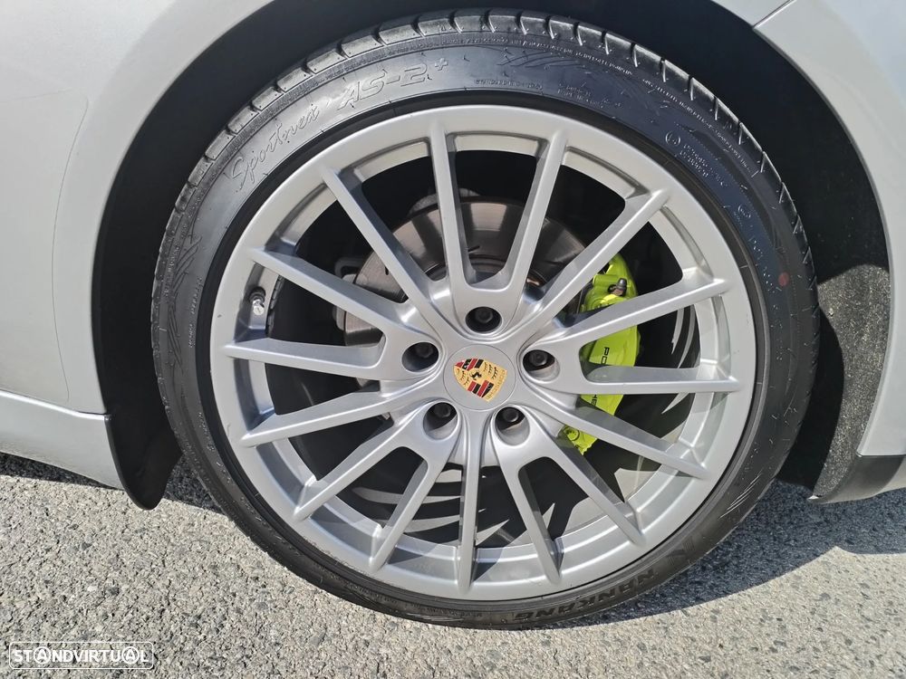 Porsche Panamera S Hybrid - 10