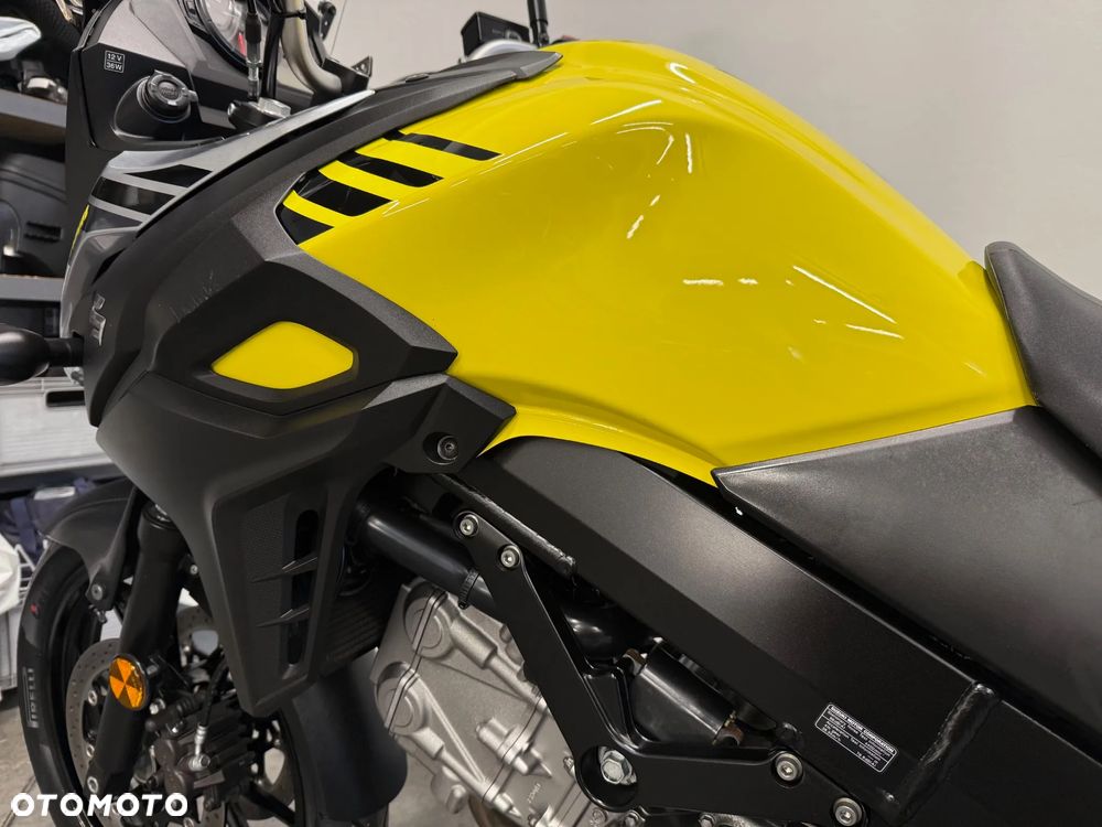 Suzuki V-STROM - 22