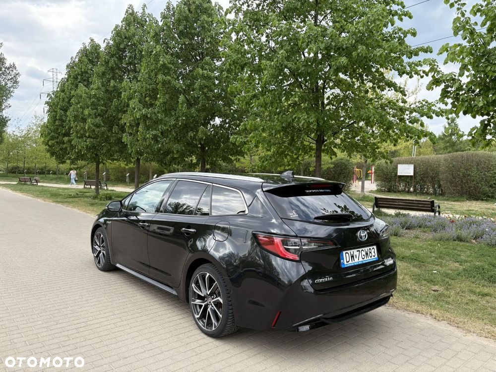 Toyota Corolla 2.0 Hybrid Executive - 4