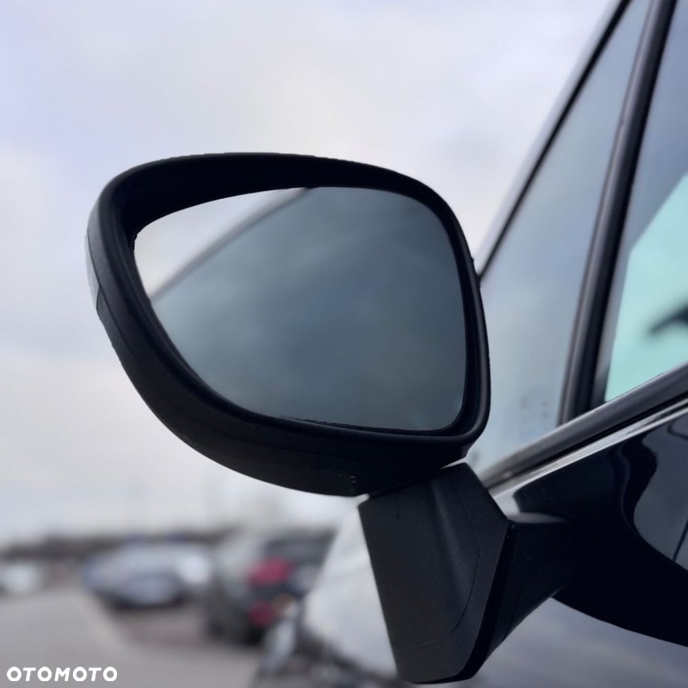 Opel Crossland X - 13