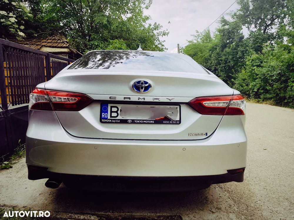 Toyota Camry 2.5 Business - 1