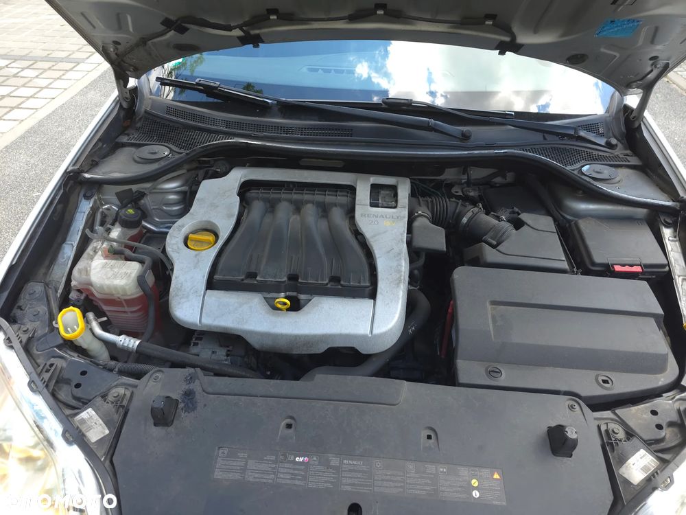 Renault Laguna 2.0 16V Exception - 12