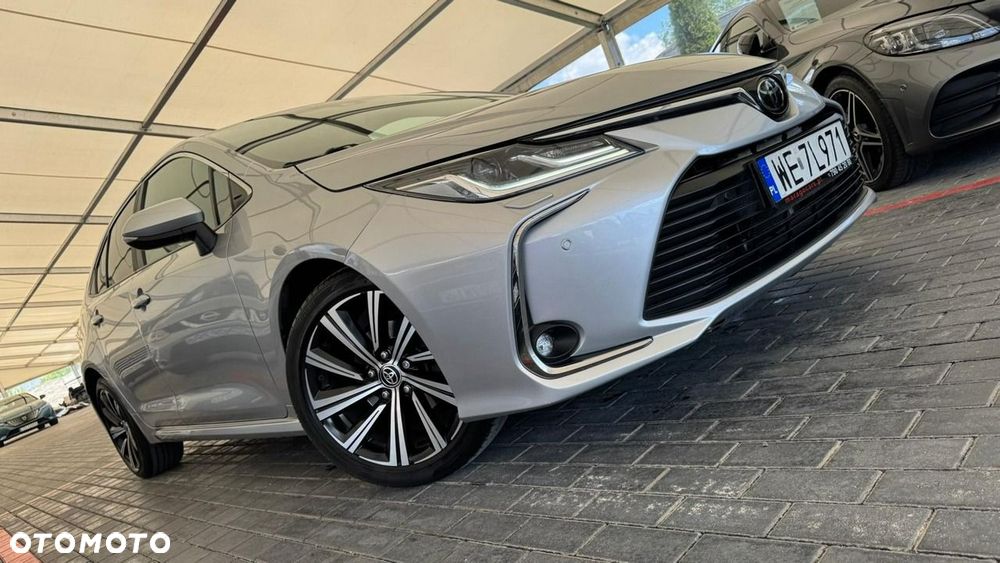 Toyota Corolla - 4