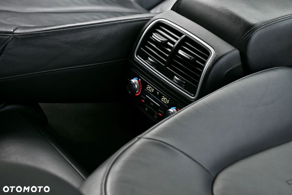 Audi A6 Avant 2.0 TDI Ultra S tronic - 31