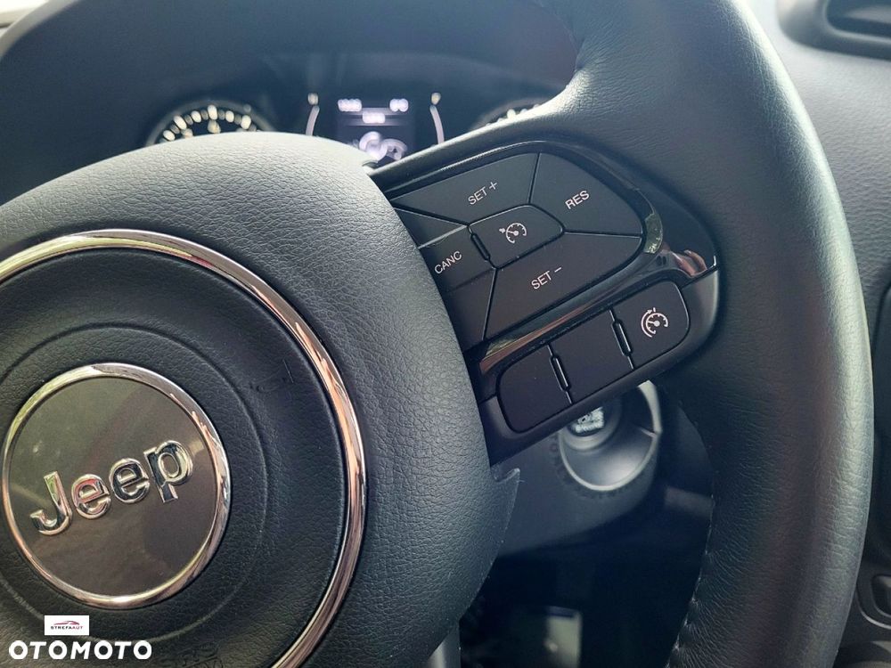 Jeep Renegade - 11