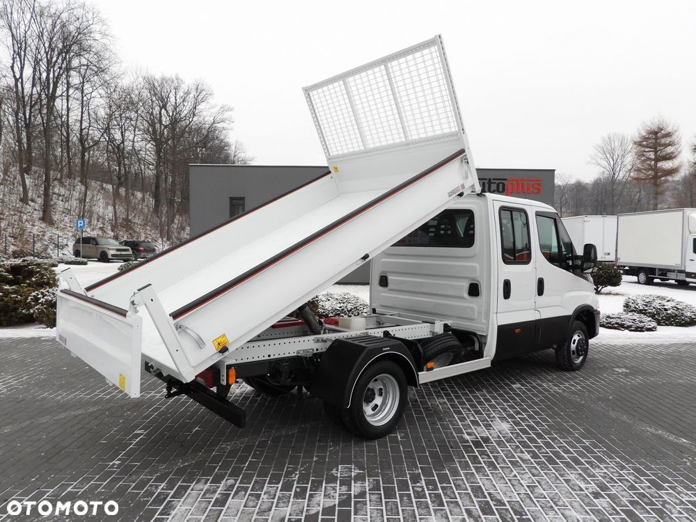 Iveco DAILY 35C16 WYWROTKA PODWÓJNA KABINA DOKA 6 MIEJSC TEMPOMAT NAWIGACJA BLIŹNIACZE KOŁA KLIMATYZACJA  160KM - 4