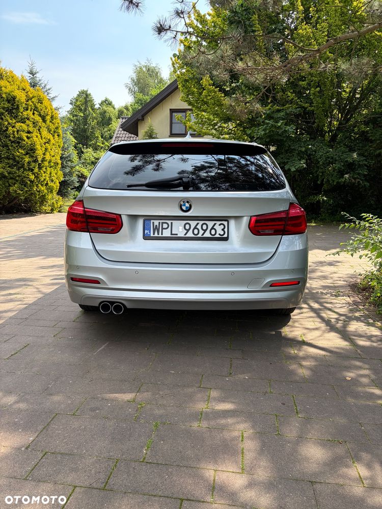 BMW Seria 3 320d - 4